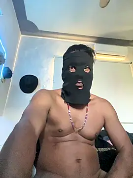 Snapshot of Capxxx chatting on December 22, 2025, 5:46 pm Capxxx online show from December 22, 2025, 5:46 pm