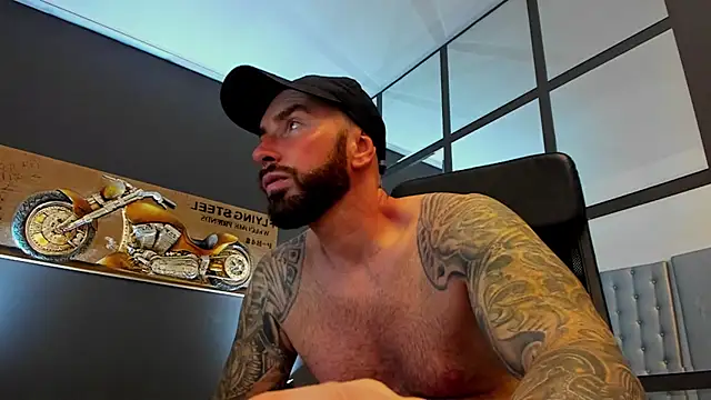 AronGrant online show from June 1, 2026, 8:47 am
