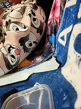 Snapshot of chalaHot chatting on December 30, 2024, 9:40 pm chalaHot online show from December 30, 2024, 9:40 pm