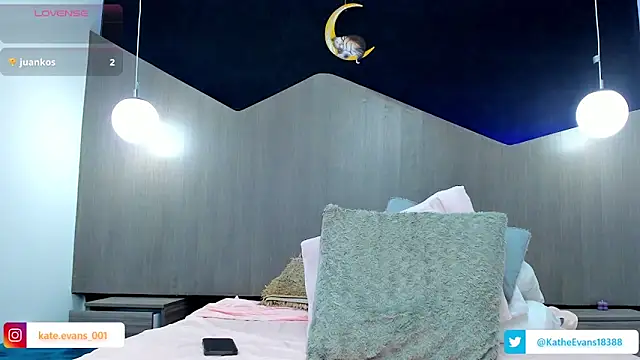 Snapshot of kate_evans1 chatting on February 25, 2026, 1:17 am kate evans1 online show from February 25, 2026, 1:17 am