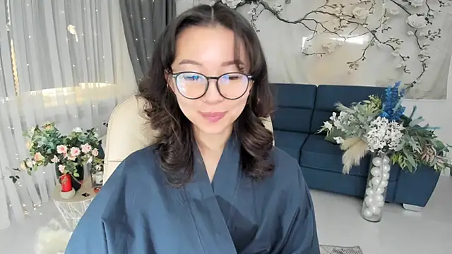 AgnieszkaBanana online show from March 25, 2026, 4:12 am