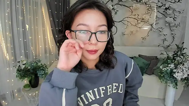 AgnieszkaBanana online show from September 9, 2025, 4:11 am