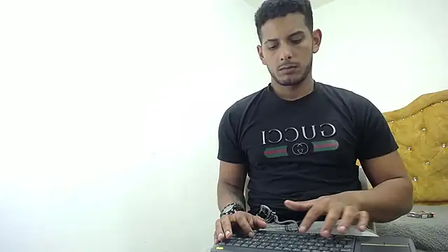 Snapshot of Chris_Dick23 chatting on July 3, 2026, 4:41 am Chris Dick23 online show from July 3, 2026, 4:41 am