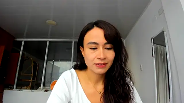 Snapshot of reme_ark23 chatting on February 5, 2026, 7:10 pm reme ark23 online show from February 5, 2026, 7:10 pm