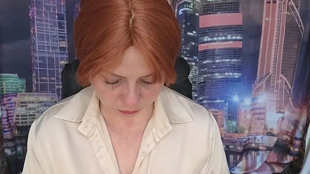 Snapshot of Gray_swann chatting on June 9, 2026, 7:42 am Gray swann online show from June 9, 2026, 7:42 am