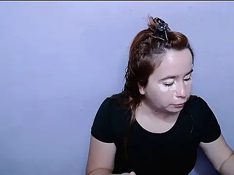 SubLayla01 online show from March 14, 2026, 6:03 pm