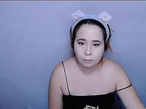 SubLayla01 online show from March 21, 2026, 5:50 pm