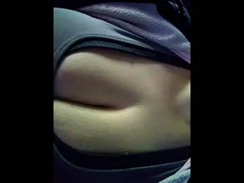 Snapshot of missthickness35_Pika chatting on January 11, 2026, 5:58 am missthickness35 Pika online show from January 11, 2026, 5:58 am