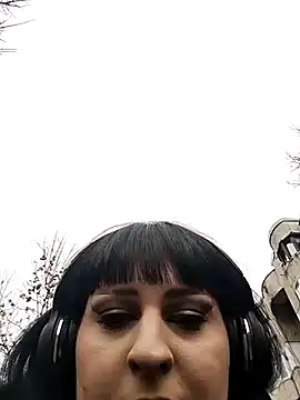 EmmaKrosss online show from December 20, 2024, 1:11 pm