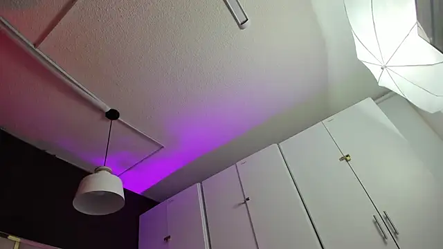 Snapshot of April_bowie chatting on February 16, 2026, 12:04 pm April bowie online show from February 16, 2026, 12:04 pm