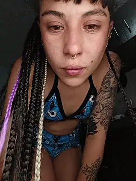 Hellen dumont online show from November 7, 2025, 2:16 am