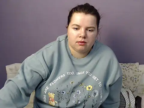 so shy online show from November 13, 2025, 7:34 am