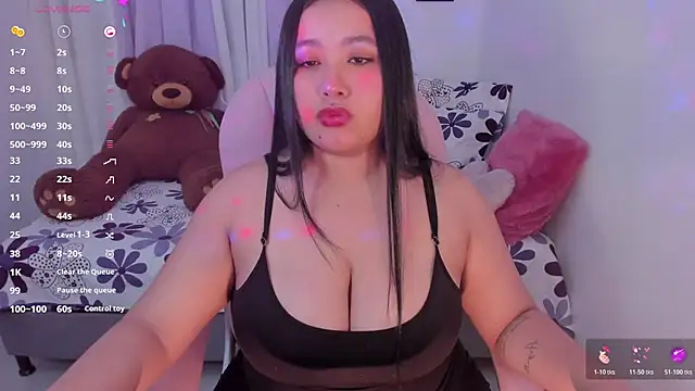  Arianna08  online show from November 10, 2025, 3:33 am