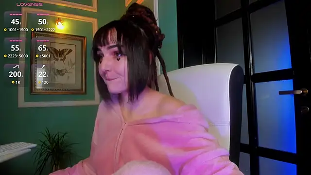 1Munique online show from December 1, 2025, 11:33 am