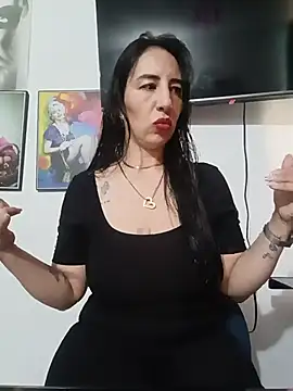 Snapshot of christine-x chatting on July 23, 2026, 12:13 pm christine-x online show from July 23, 2026, 12:13 pm