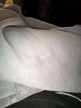 Christopherlohr57 online show from March 5, 2026, 9:17 am