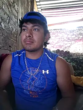 GusssHOT online show from April 8, 2026, 8:21 pm