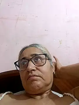  candi online show from October 26, 2025, 10:21 pm