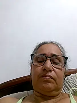  candi online show from April 10, 2026, 2:29 am