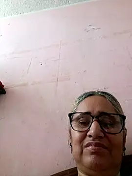  candi online show from November 29, 2025, 1:22 pm