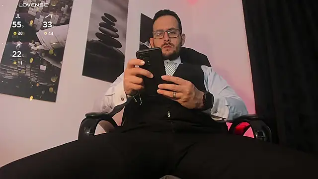 Snapshot of Jerry_hot1 chatting on February 5, 2026, 12:23 pm Jerry hot1 online show from February 5, 2026, 12:23 pm