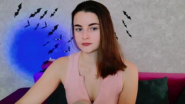 Miss Arwen online show from October 24, 2025, 4:33 am