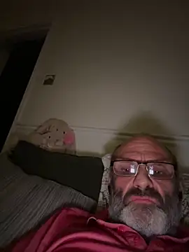 Shyboy817 online show from October 24, 2025, 1:37 am