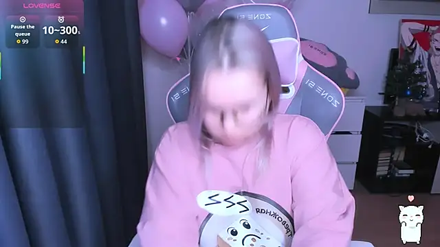 Snapshot of miray_kuriyama123 chatting on February 4, 2026, 8:15 pm miray kuriyama123 online show from February 4, 2026, 8:15 pm