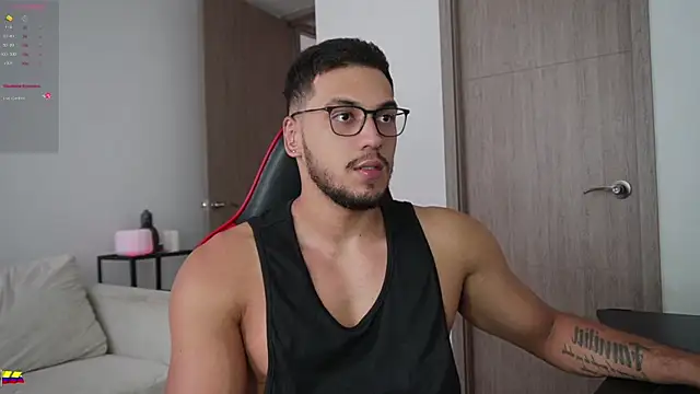 daniel mejia1 online show from February 26, 2026, 7:47 pm