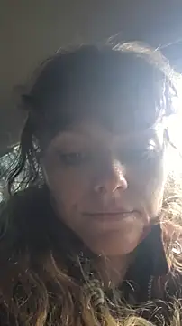 Snapshot of AriellaTaylor chatting on November 15, 2025, 4:00 pm AriellaTaylor online show from November 15, 2025, 4:00 pm