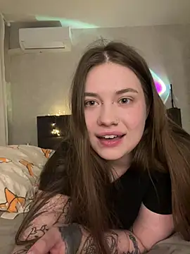 Vikki toriya online show from March 6, 2026, 6:36 pm