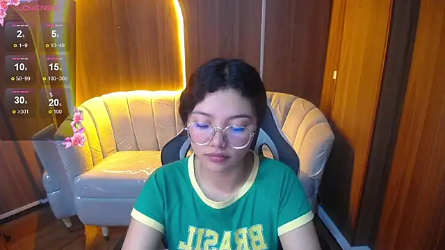 victoria castillo b online show from November 28, 2025, 3:12 pm