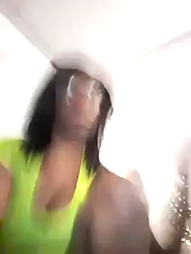 Snapshot of xDestineeXX chatting on January 14, 2025, 4:39 pm xDestineeXX online show from January 14, 2025, 4:39 pm