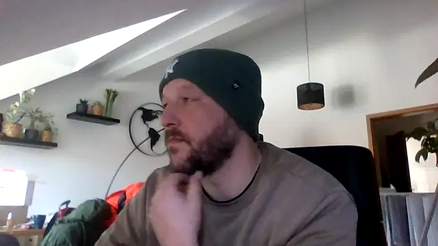 Snapshot of BennyLommy chatting on March 13, 2026, 9:25 am BennyLommy online show from March 13, 2026, 9:25 am