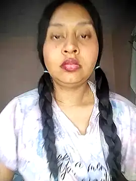 Snapshot of Jarapaol chatting on October 22, 2025, 5:51 am Jarapaol online show from October 22, 2025, 5:51 am