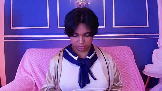 Emmapark  online show from October 28, 2025, 2:34 am