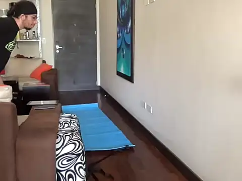 Snapshot of littlelatinhunter chatting on February 27, 2026, 12:16 pm littlelatinhunter online show from February 27, 2026, 12:16 pm