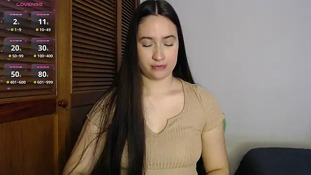 sofiaduque 26 online show from September 16, 2025, 8:43 pm