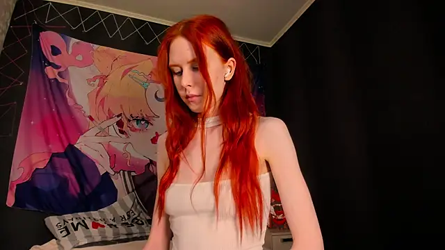 Snapshot of FruttiTatti chatting on February 27, 2025, 12:03 am FruttiTatti online show from February 27, 2025, 12:03 am