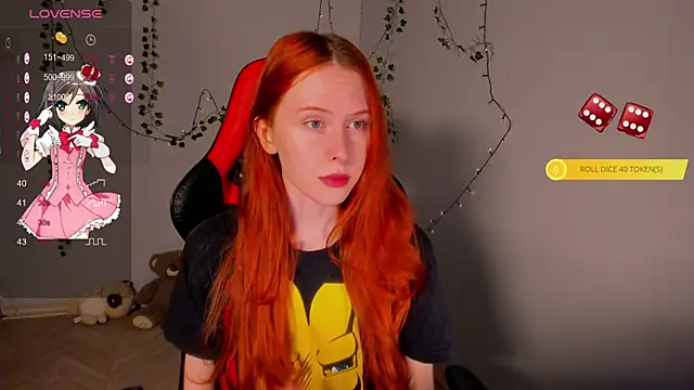 Snapshot of FruttiTatti chatting on October 23, 2025, 4:27 pm FruttiTatti online show from October 23, 2025, 4:27 pm