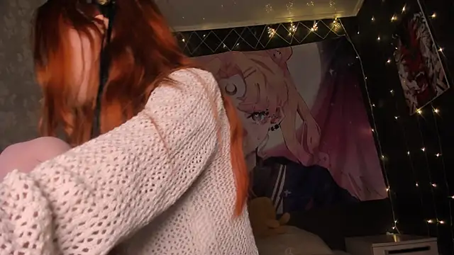 Snapshot of FruttiTatti chatting on December 11, 2024, 9:12 pm FruttiTatti online show from December 11, 2024, 9:12 pm