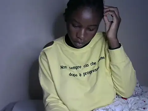 Novah  online show from April 16, 2026, 5:03 pm