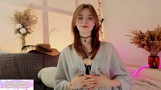 JennyDilly online show from April 17, 2026, 8:22 pm