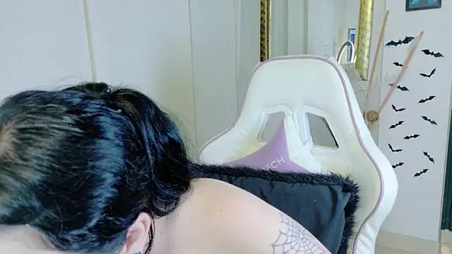 Snapshot of Madison_Jackson chatting on June 3, 2026, 7:40 pm Madison Jackson online show from June 3, 2026, 7:40 pm