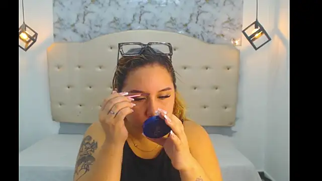 Kathiasaints online show from April 11, 2026, 7:06 pm