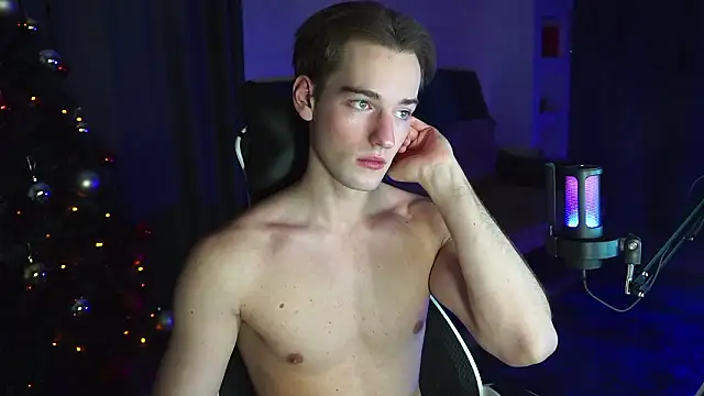 Litmate online show from January 8, 2026, 2:17 am