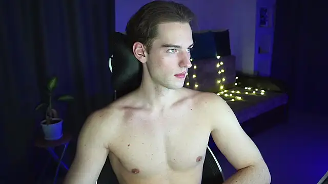 Litmate online show from December 17, 2025, 2:27 am