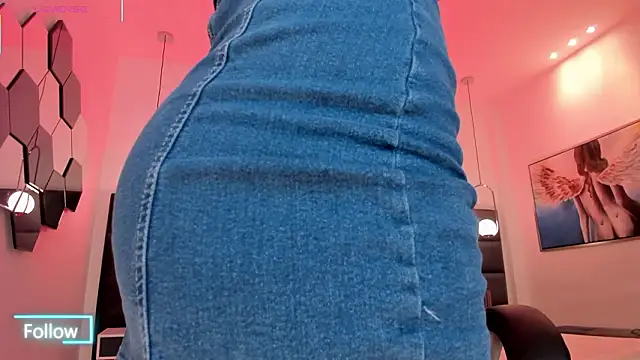 Snapshot of AlyssaDean chatting on February 26, 2026, 11:32 am AlyssaDean online show from February 26, 2026, 11:32 am