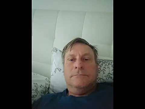 johnnym1 online show from February 9, 2026, 6:55 am