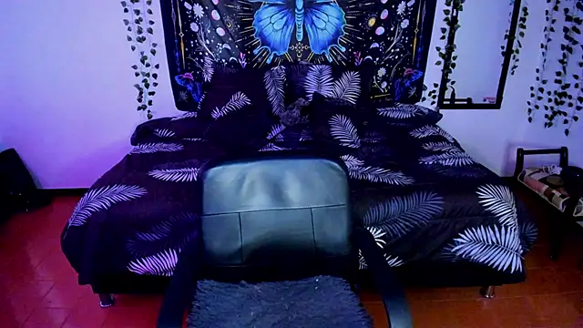 alice 666f online show from March 18, 2026, 4:19 pm